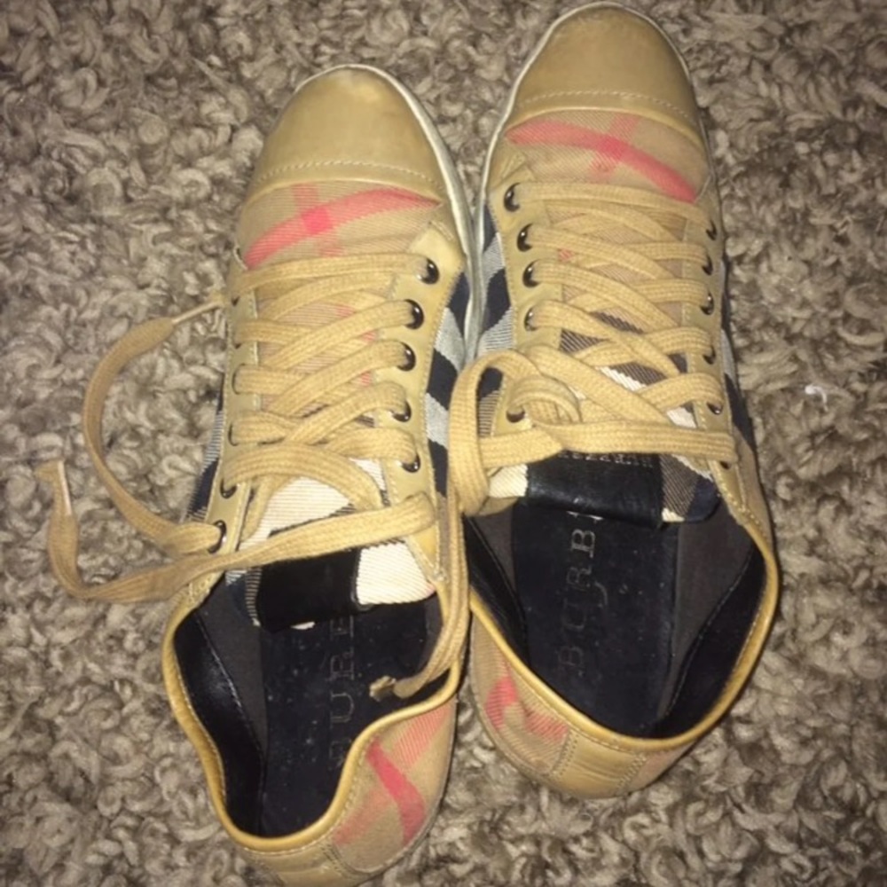 Burberry Sneakers